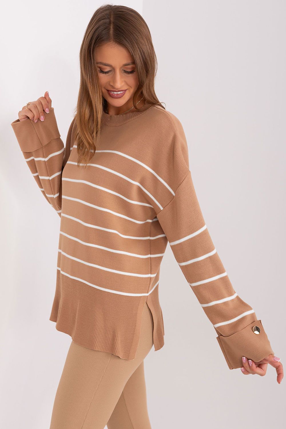 Pullover model 187498 Factory Price
