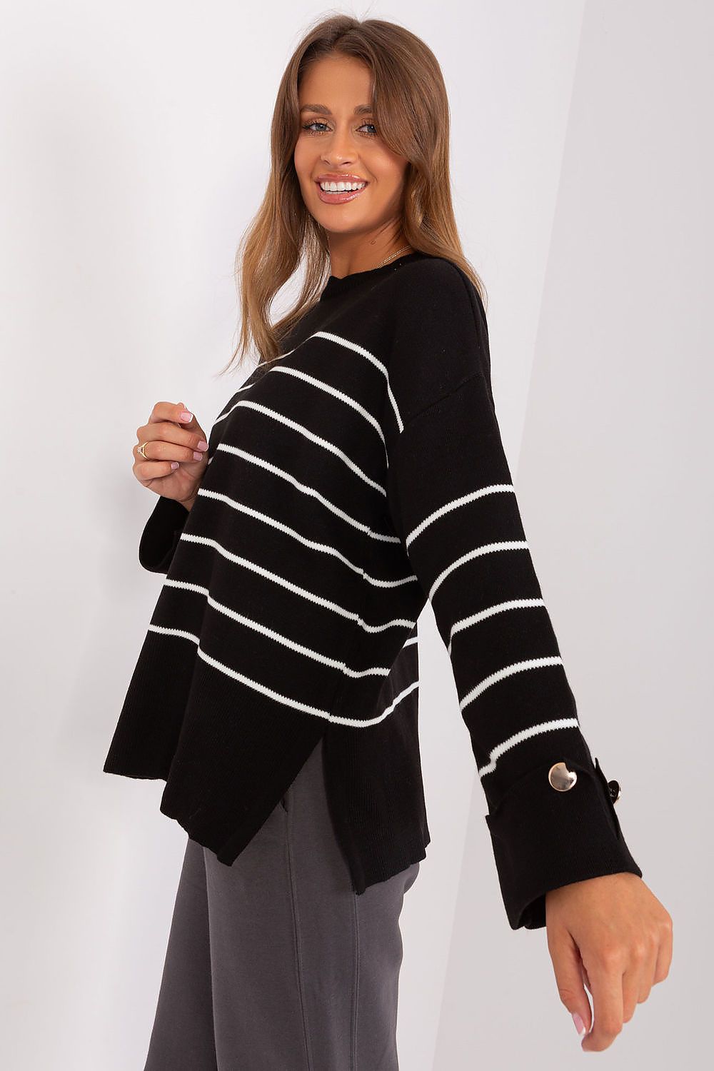 Pullover model 187499 Factory Price