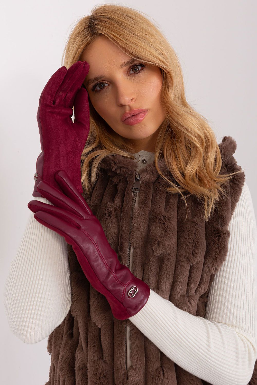 Handschuhe model 190847 AT