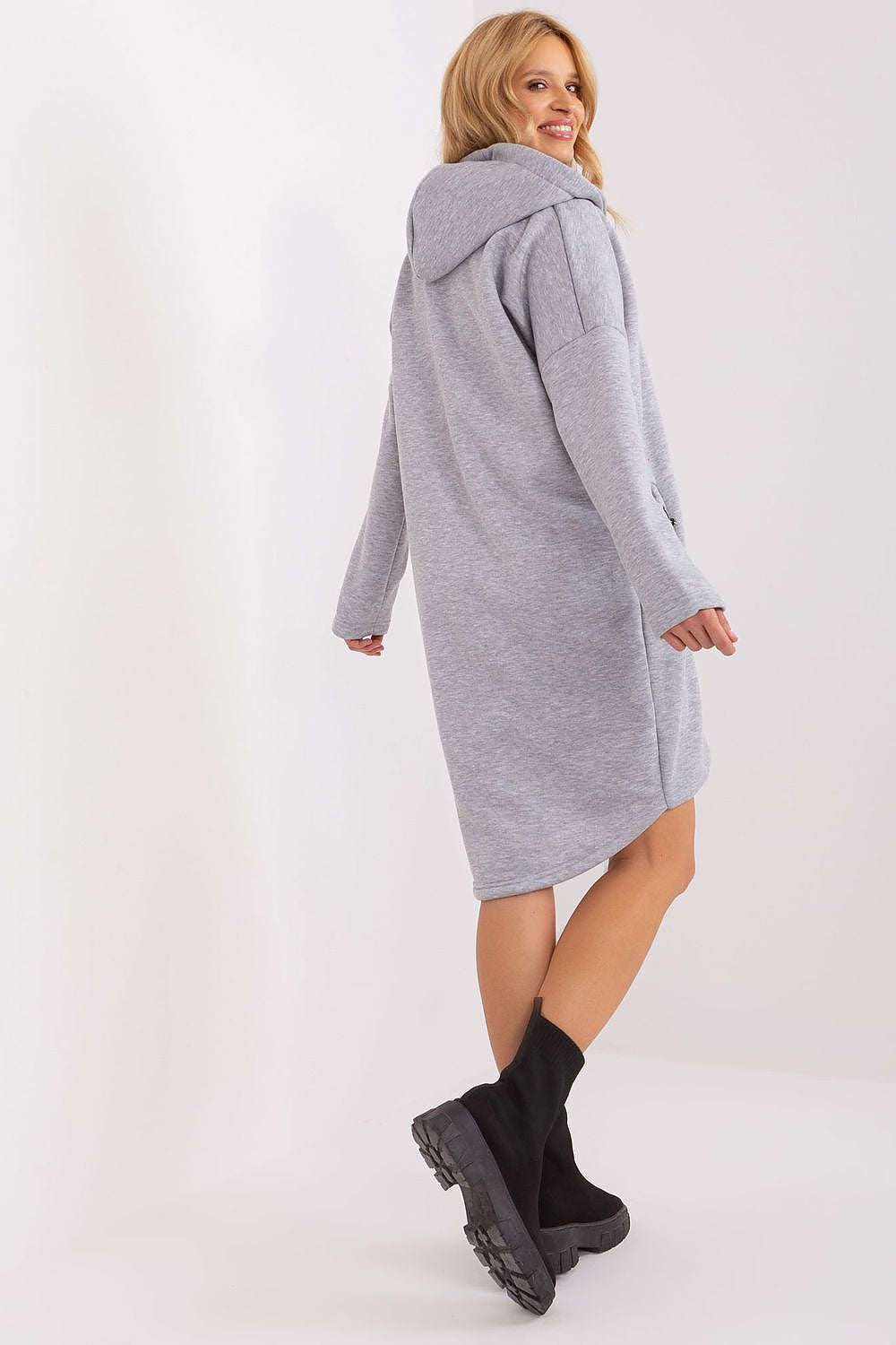 Sweater model 191263 Relevance
