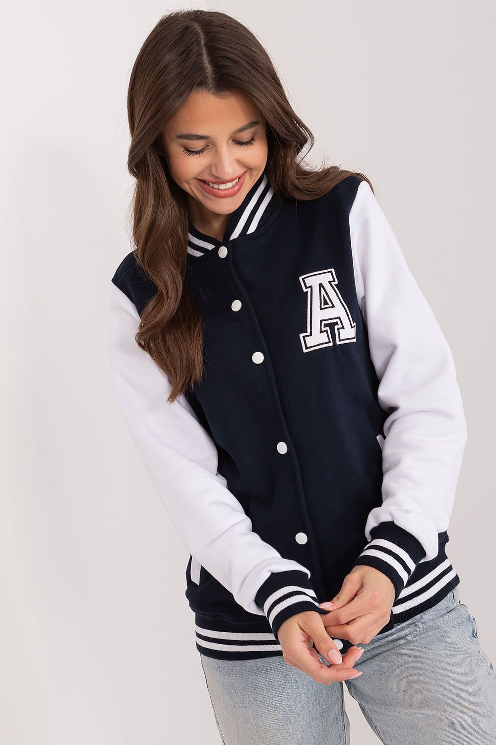 Sweater model 192369 Relevance