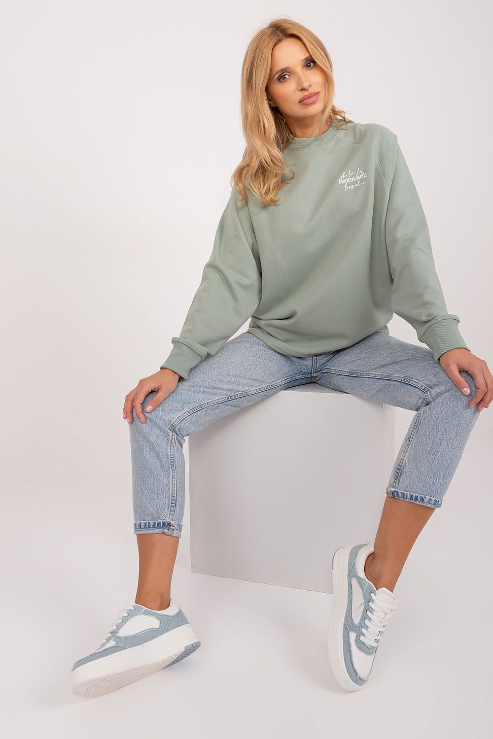 Sweater model 193500 Sublevel