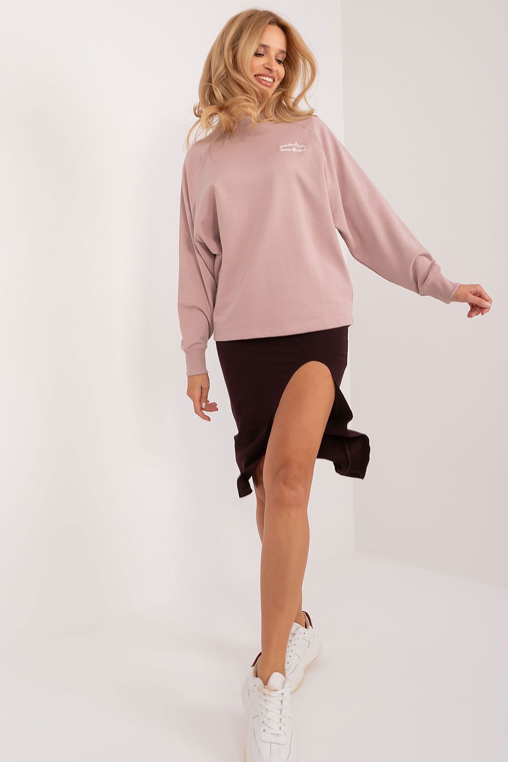 Sweater model 193501 Sublevel