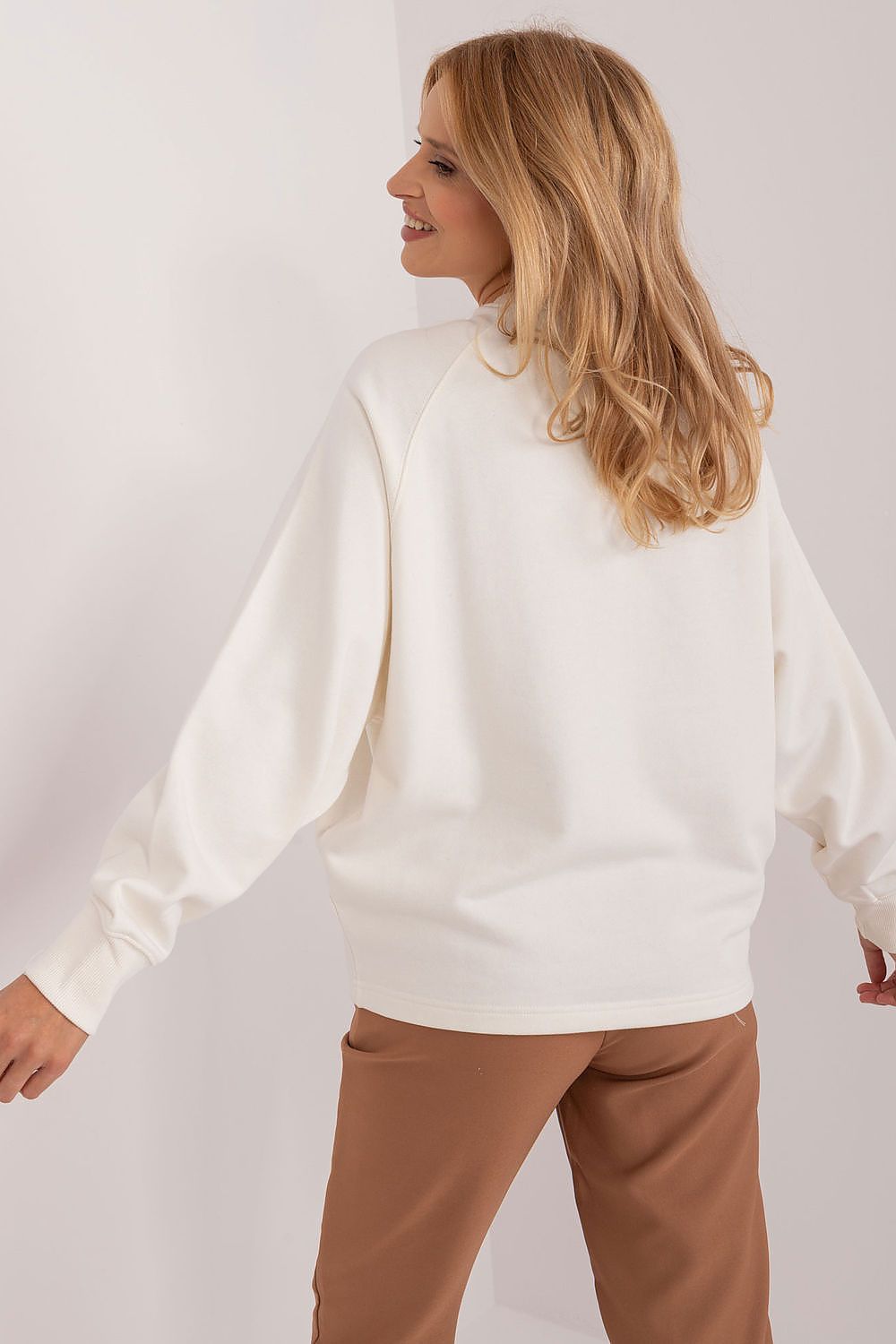Sweater model 193502 Sublevel