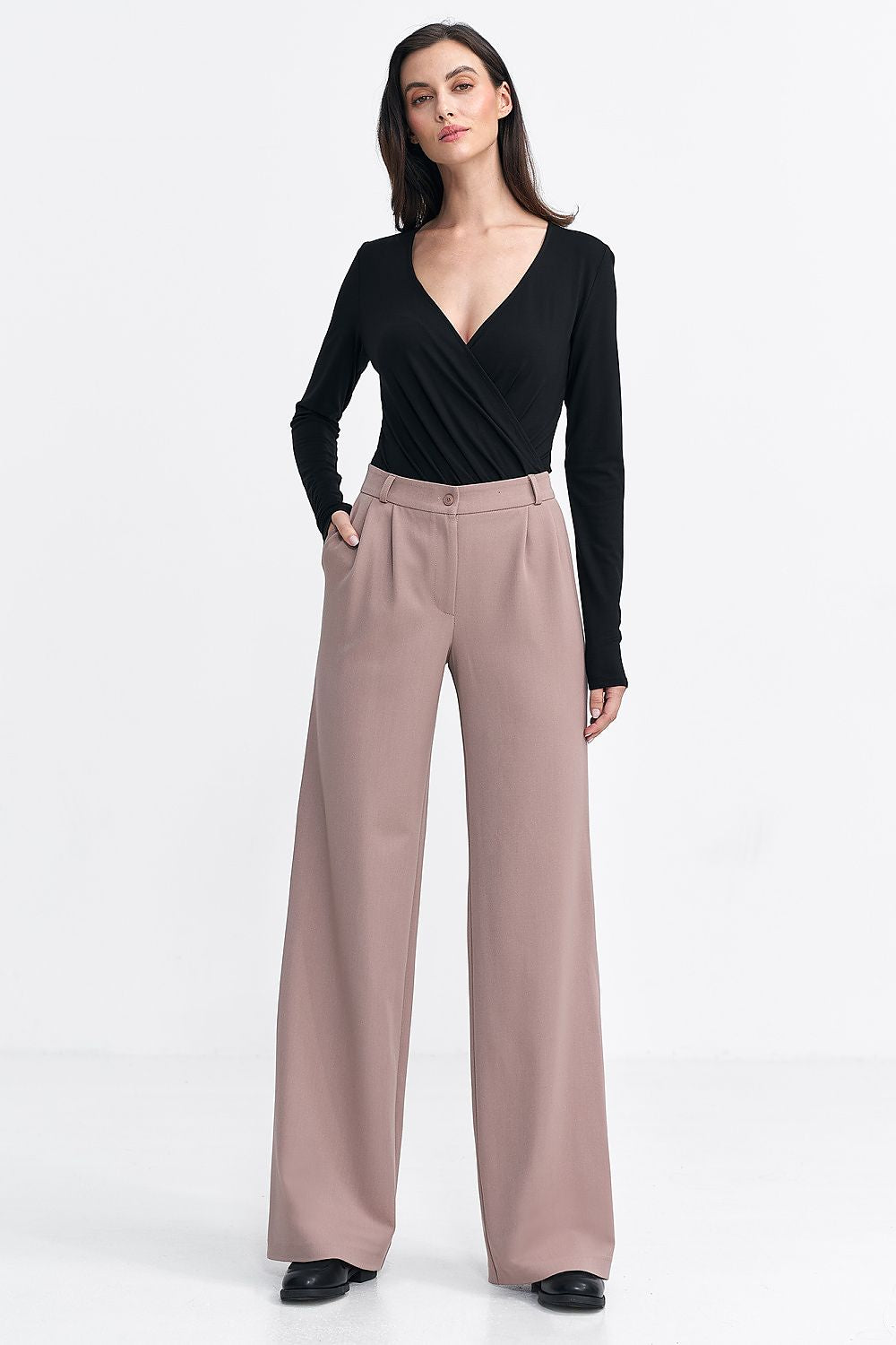 Lange Hose model 200388 Nife