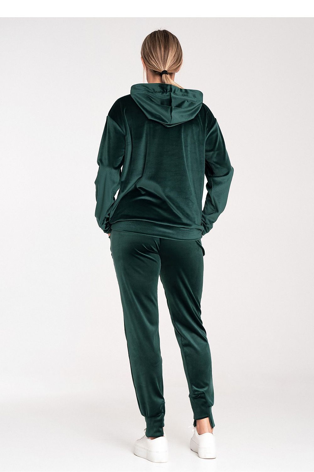 Sweater model 201502 Figl