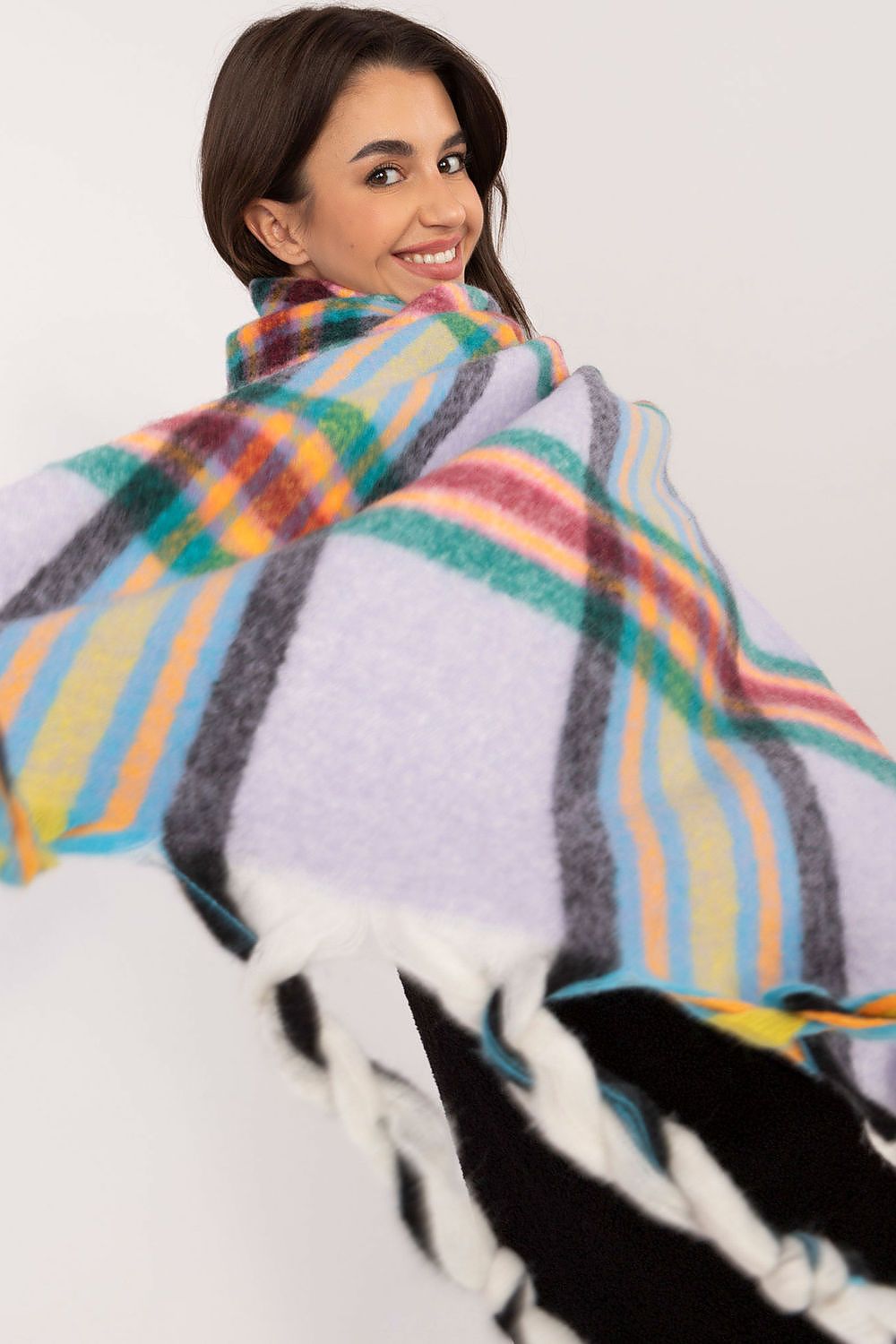 Schal model 202582 AT