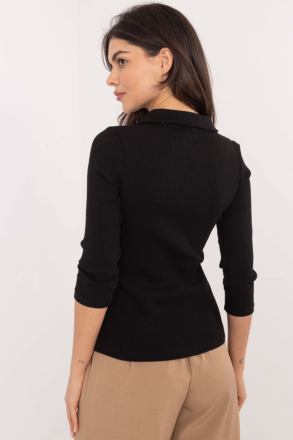 Bluse model 203003 Relevance