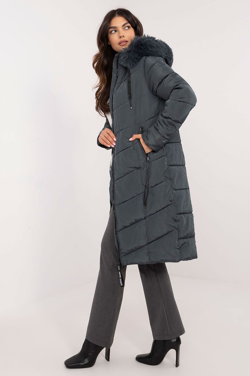 Jacke model 203084 Factory Price