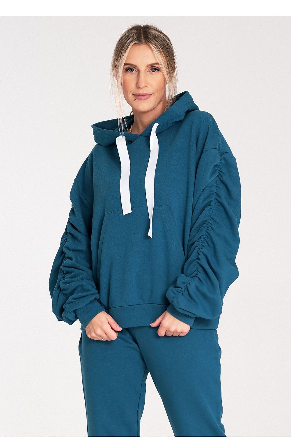 Sweater model 203133 Figl