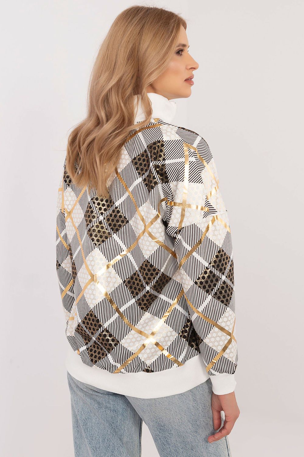 Sweater model 203682 Factory Price