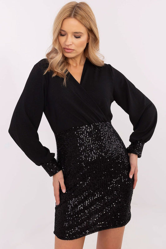 Kurzes Kleid model 204354 Italy Moda