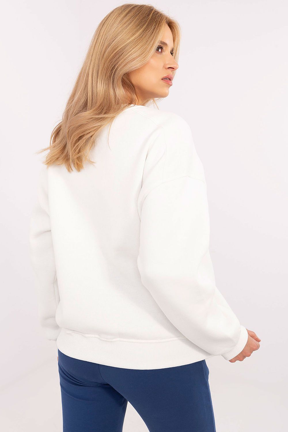 Sweater model 204414 Factory Price