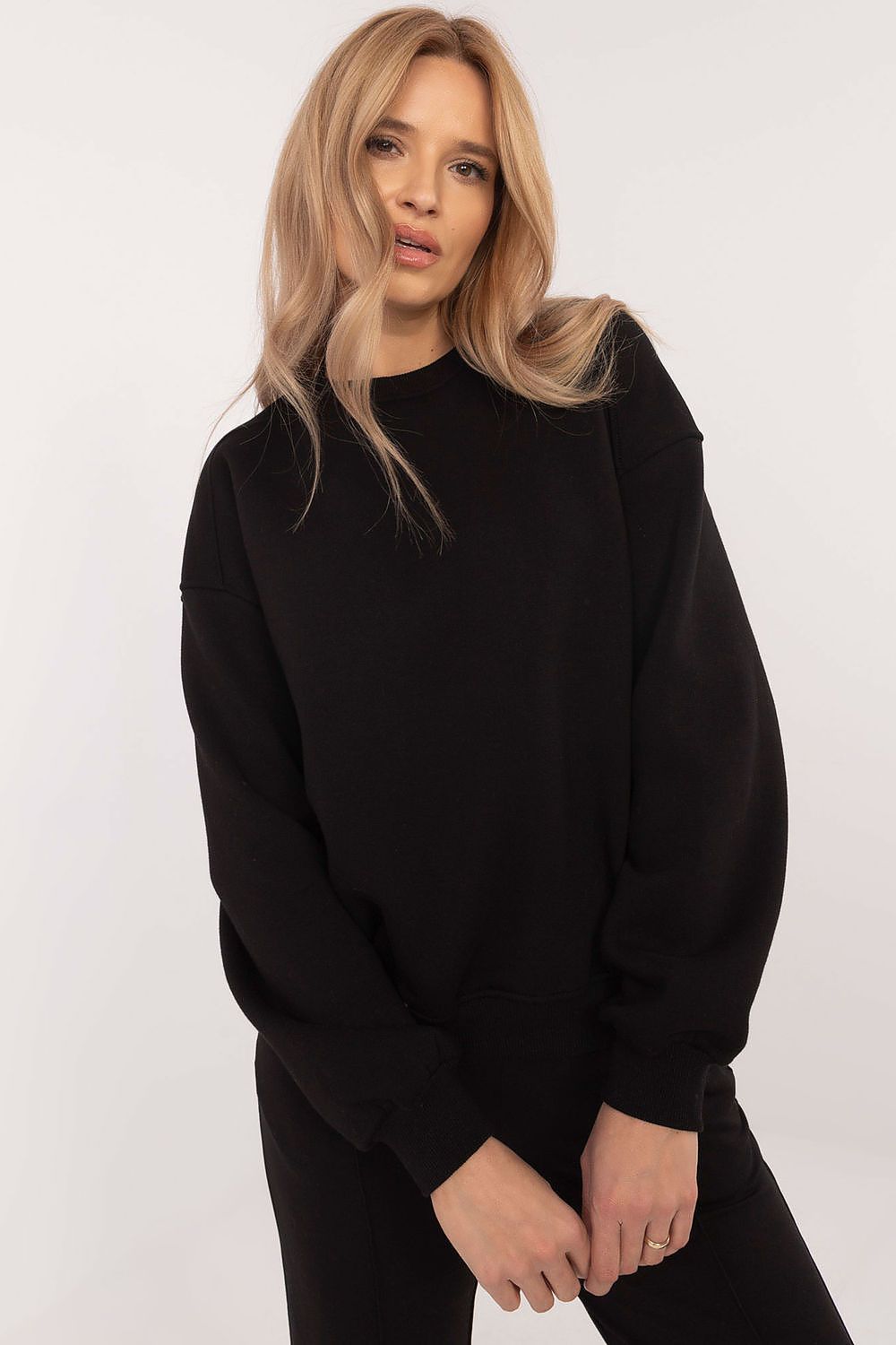 Sweater model 204417 Factory Price
