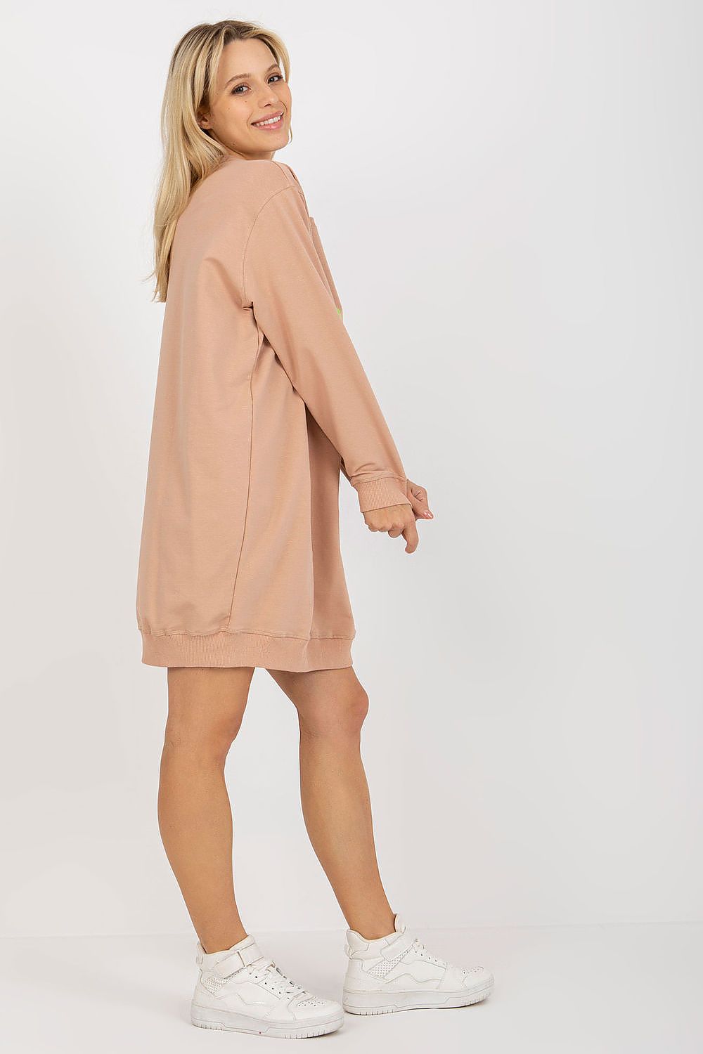 Sweater model 206006 Factory Price
