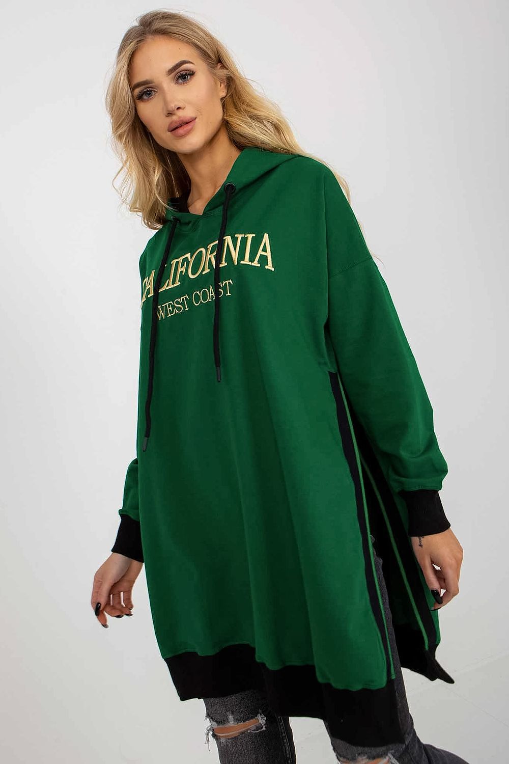 Sweater model 206033 Factory Price