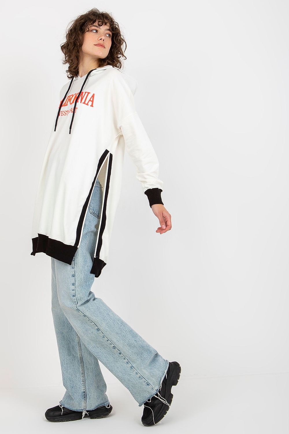 Sweater model 206035 Factory Price