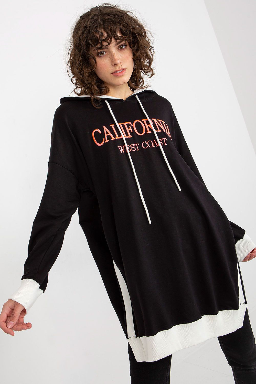 Sweater model 206036 Factory Price