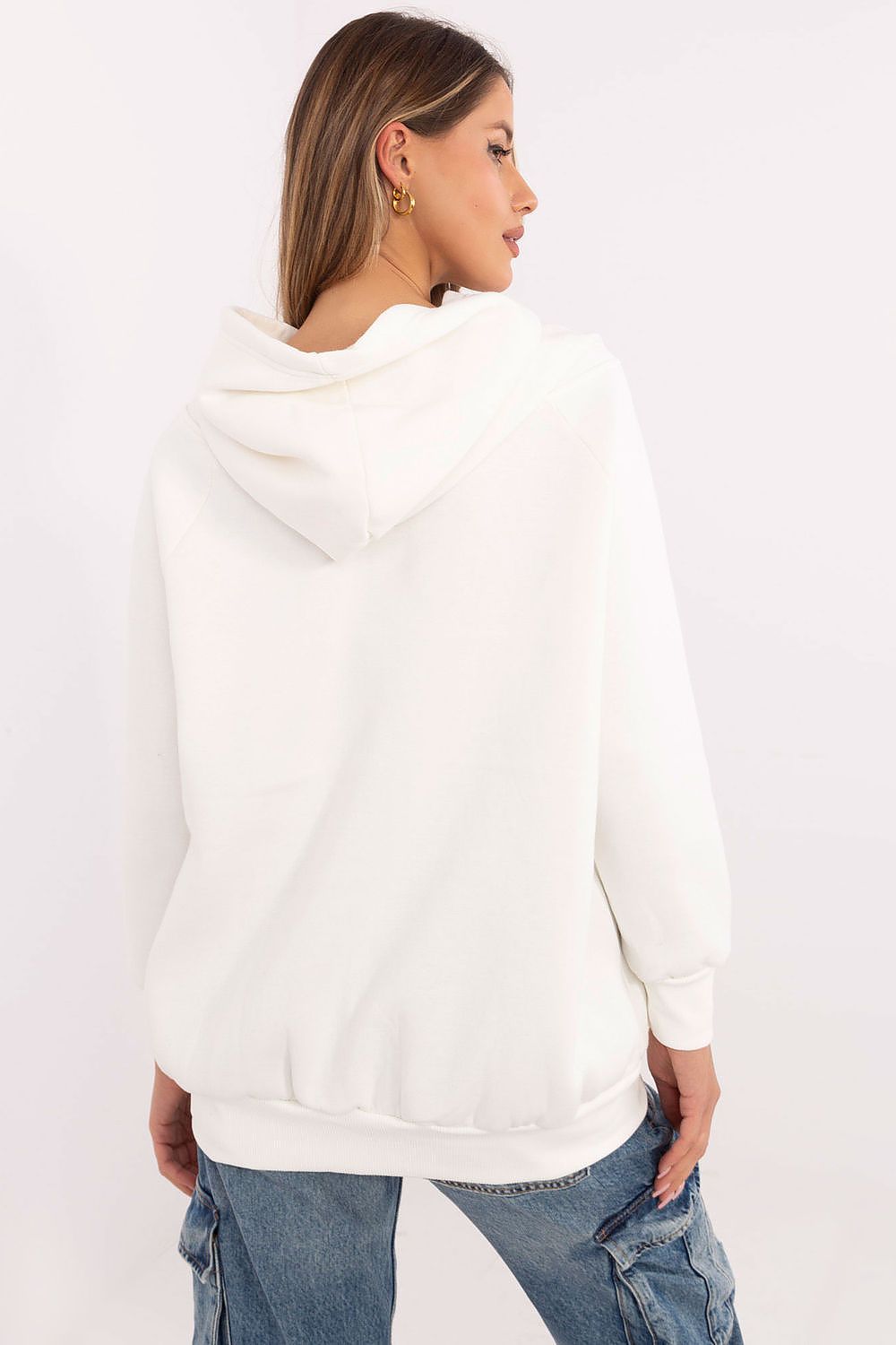 Sweater model 206141 Factory Price
