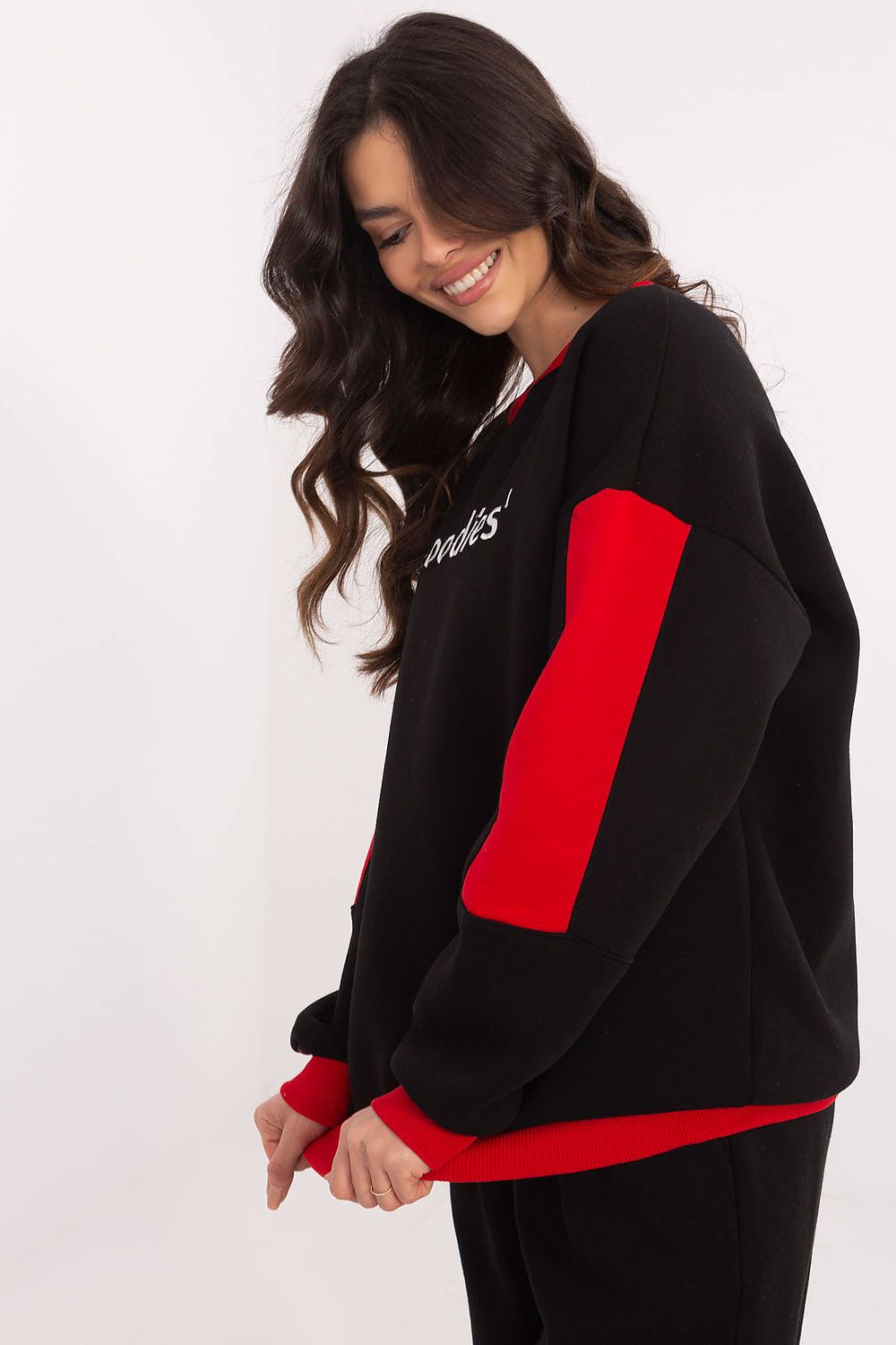 Sweater model 206612 Factory Price