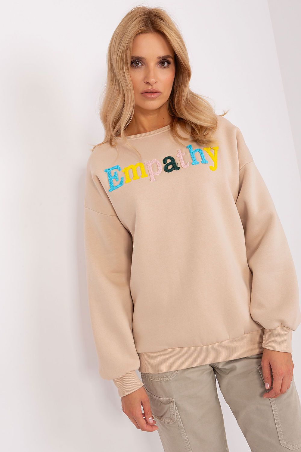 Sweater model 206644 Factory Price