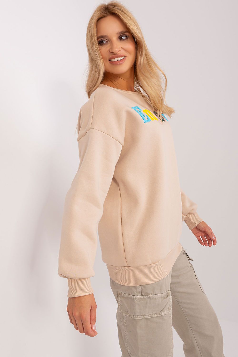 Sweater model 206644 Factory Price