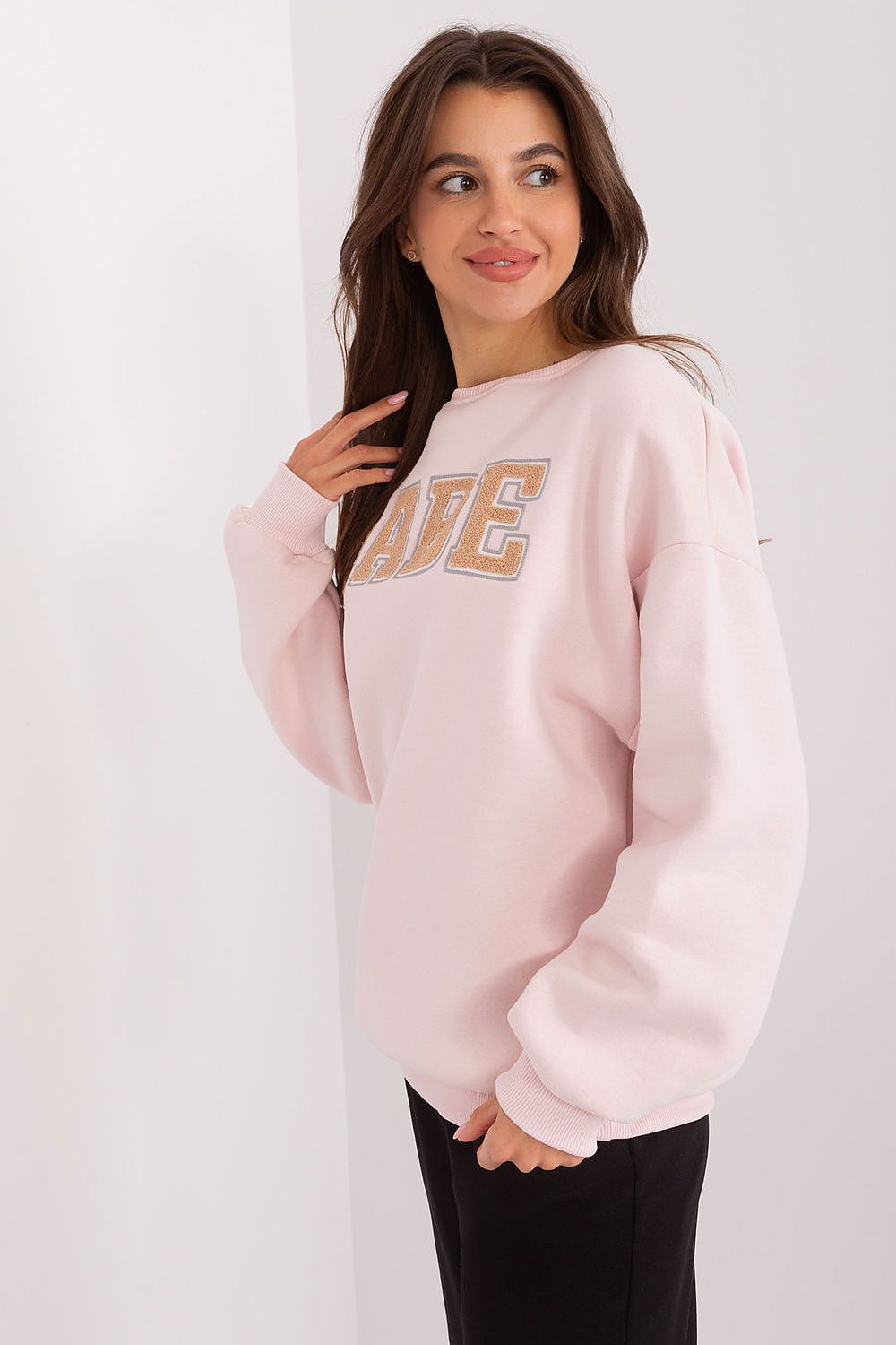 Sweater model 206651 Factory Price