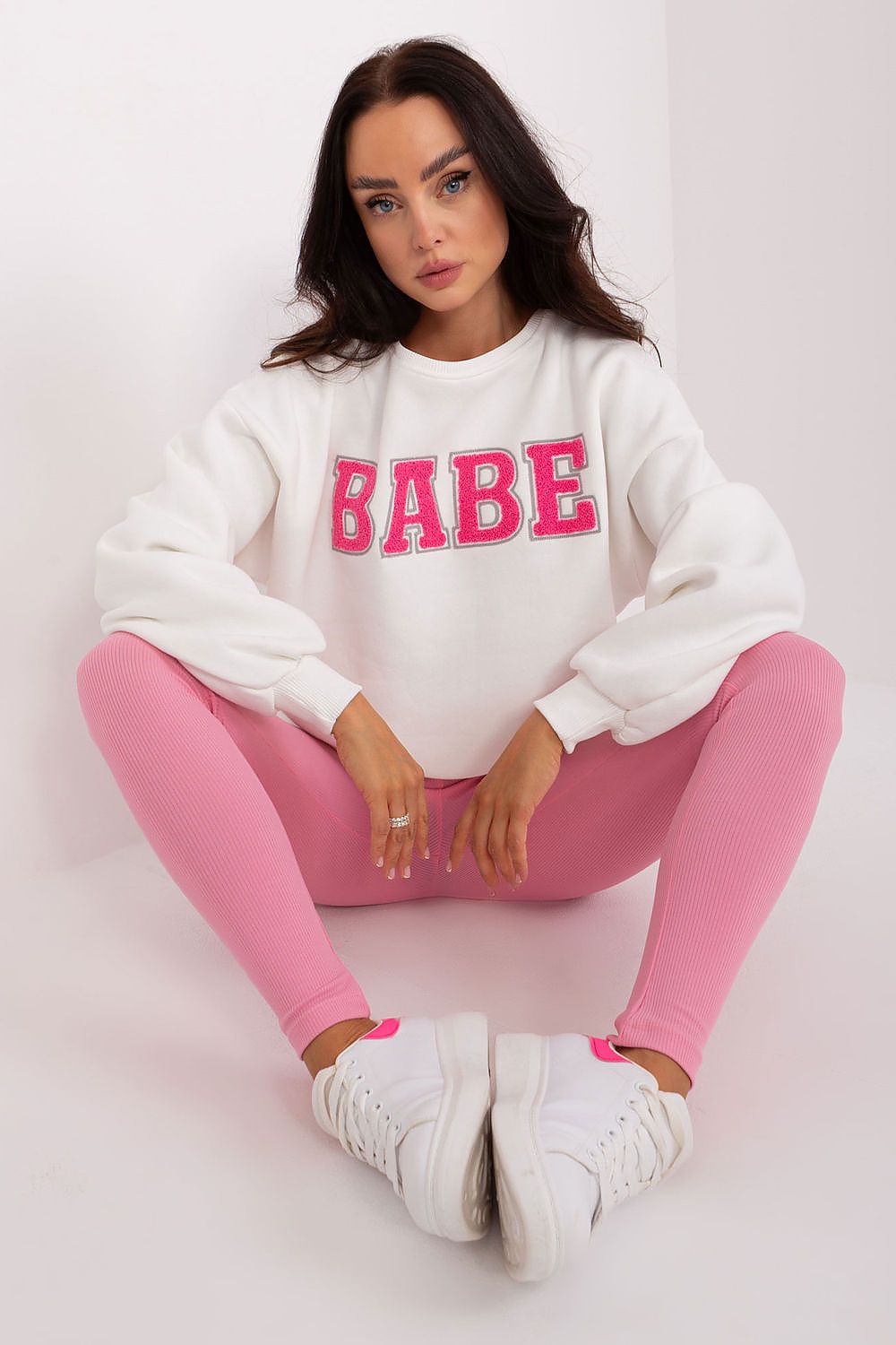 Sweater model 206652 Factory Price