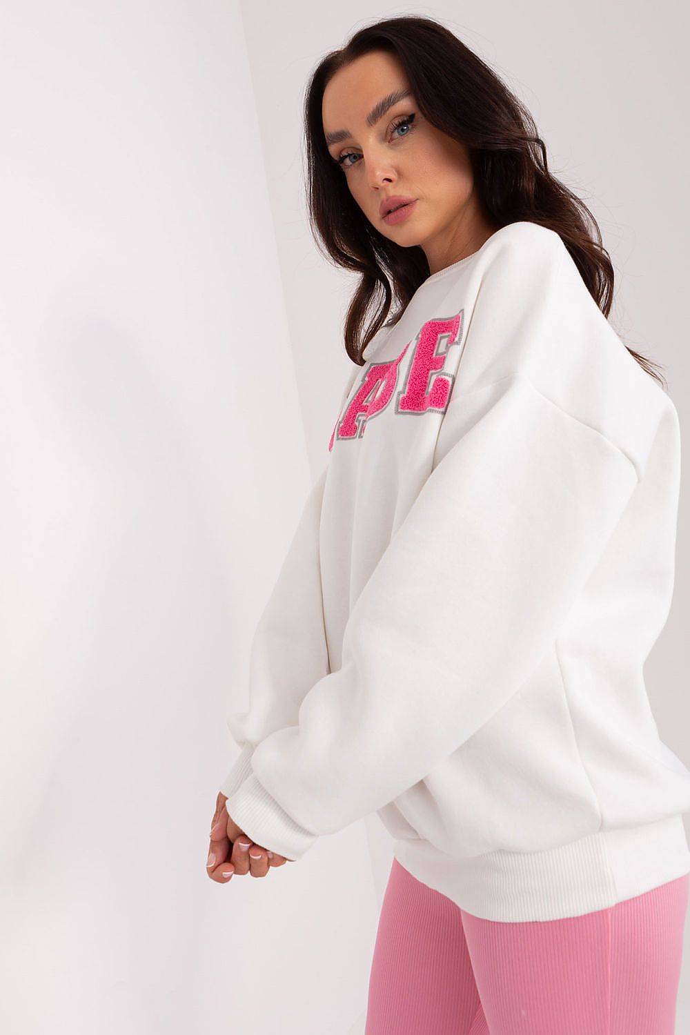 Sweater model 206652 Factory Price