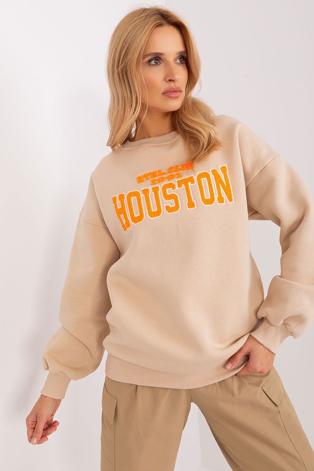 Sweater model 206663 Factory Price