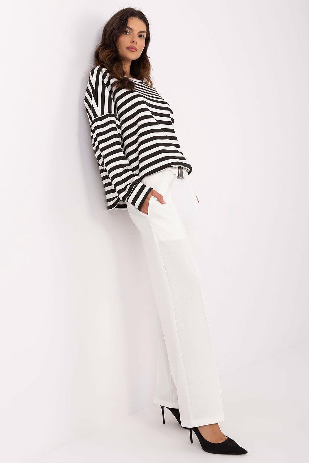 Sportanzug Hosen model 206946 Italy Moda