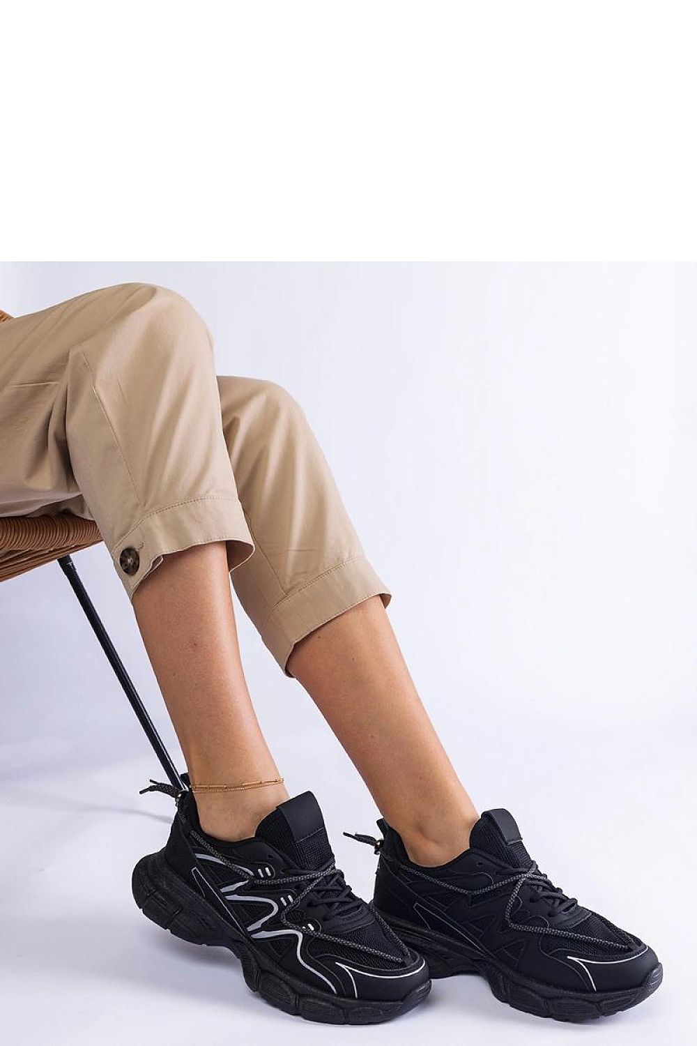 Sneakers model 207126 Solea