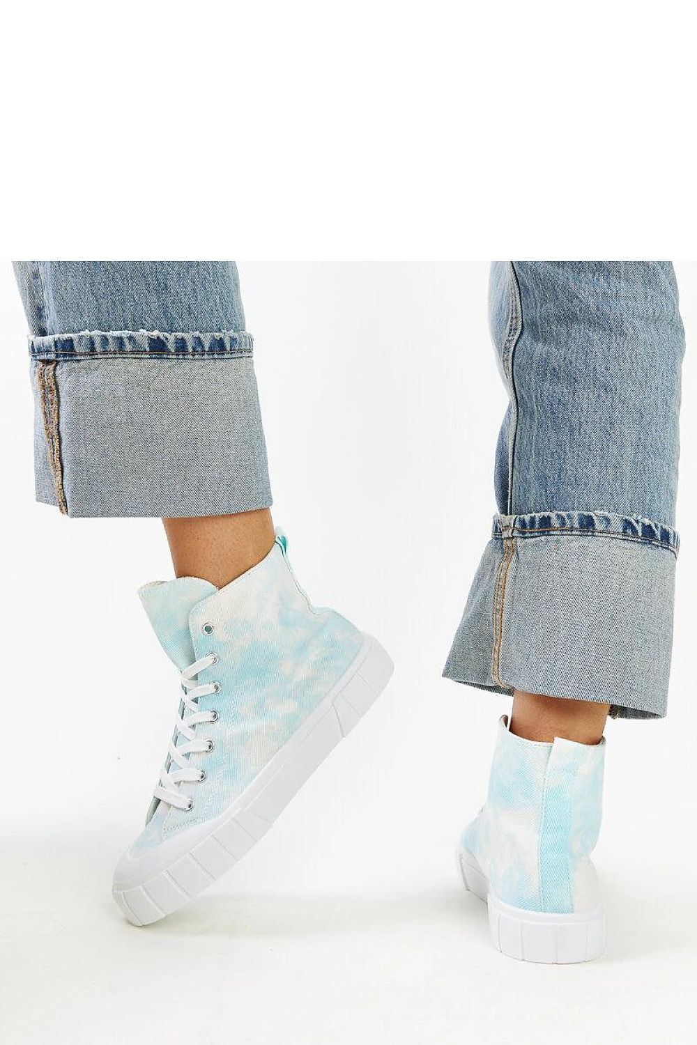 Sneakers model 207370 Solea