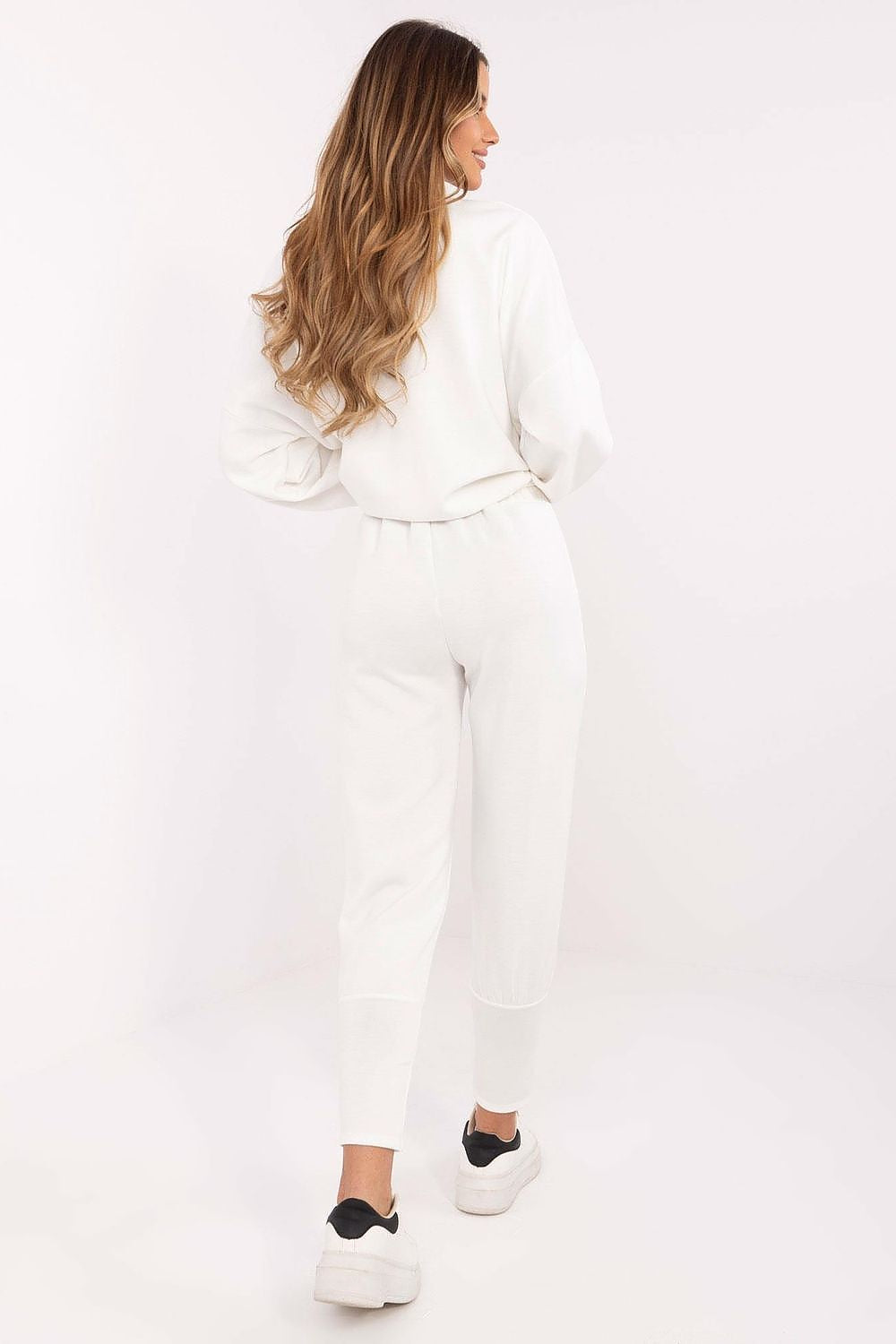 Sportanzug Hosen model 207717 Italy Moda