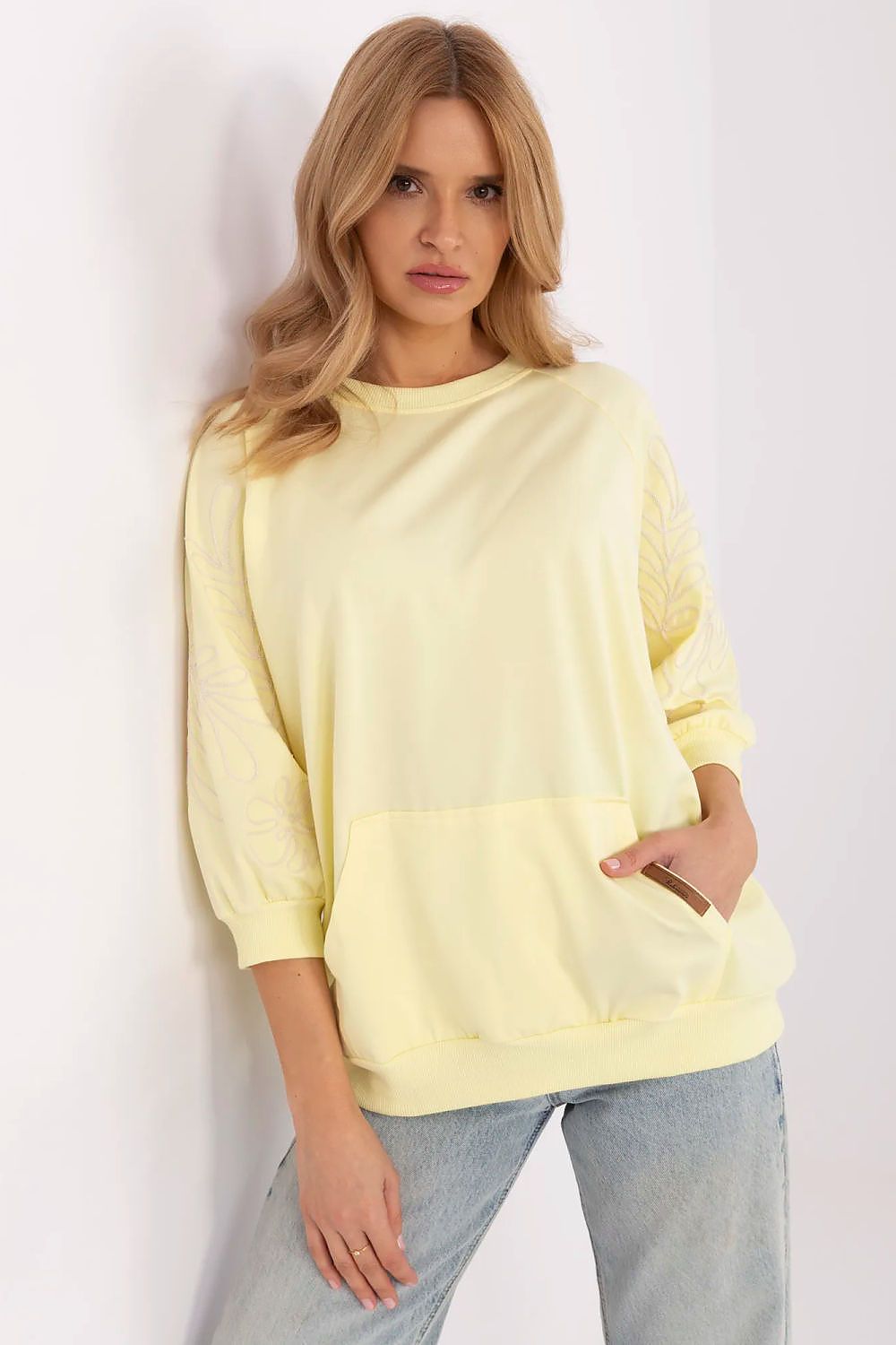 Sweater model 209845 Relevance