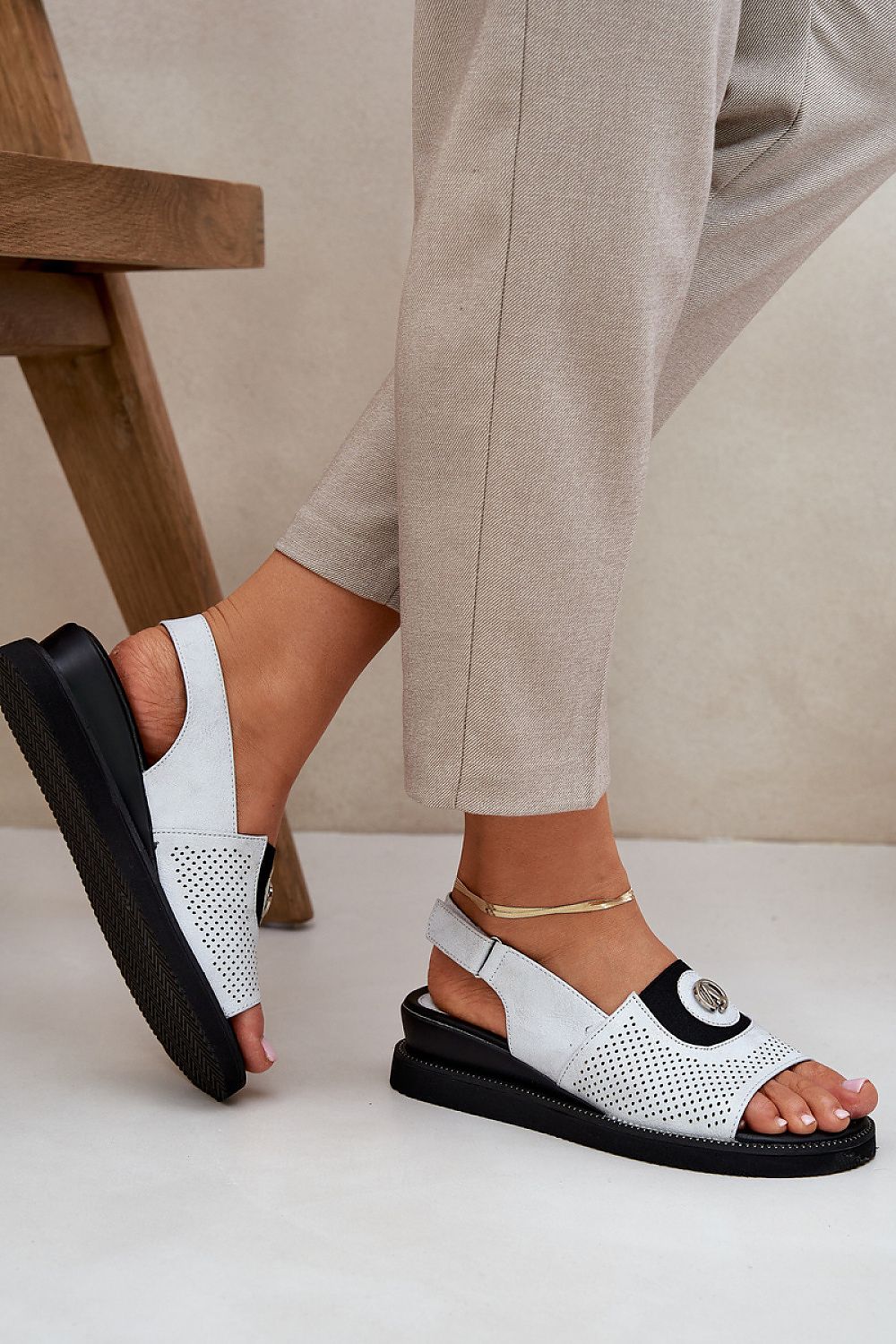 Keilabsatz Sandalen model 211718 Step in style