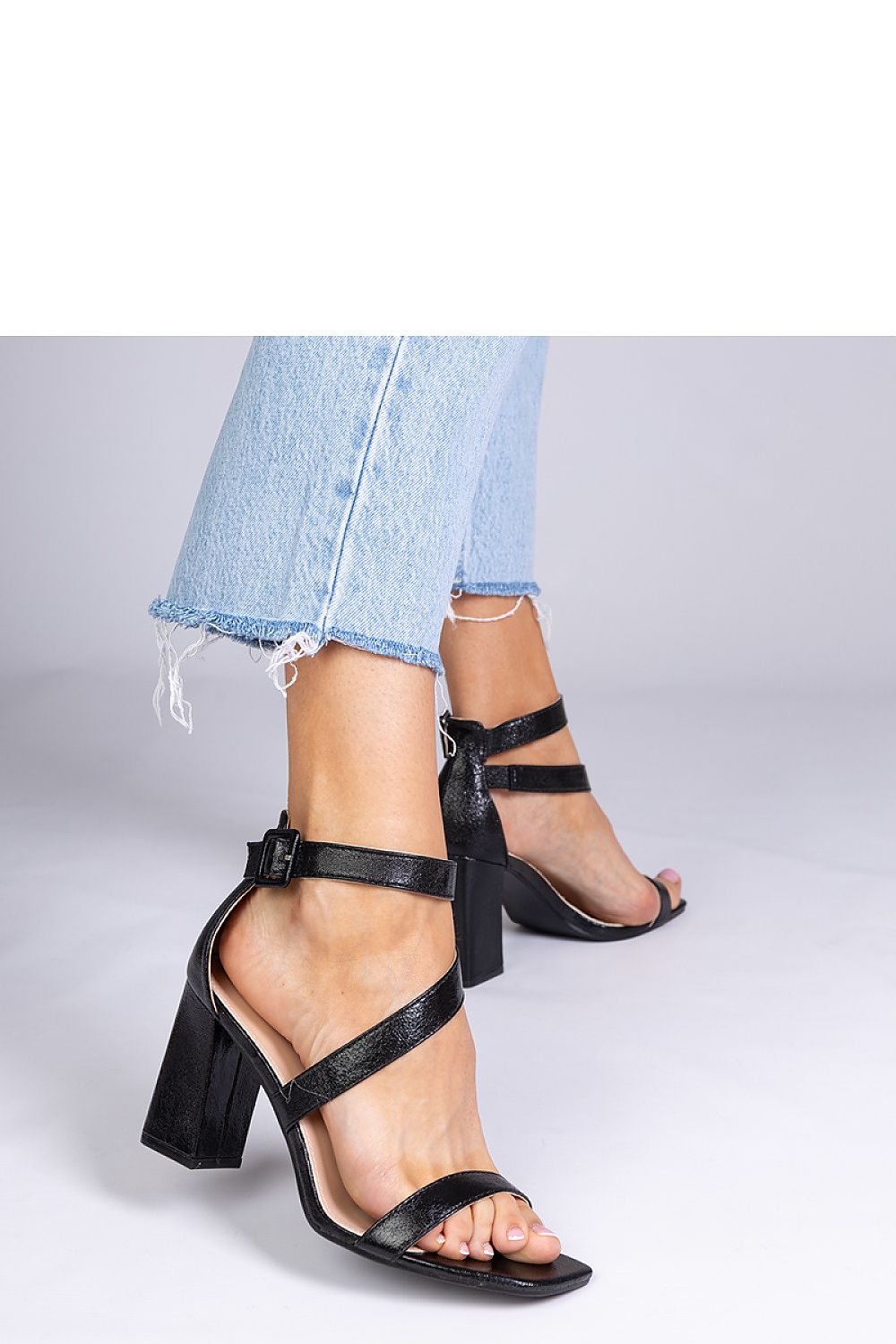 Sandalen mit Absatz model 212426 PRIMO