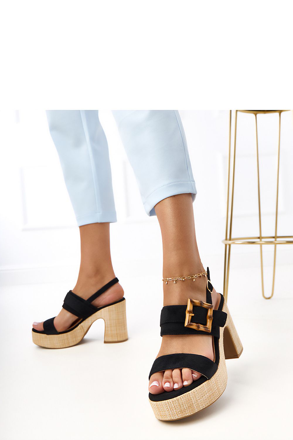 Sandalen mit Absatz model 215595 PRIMO