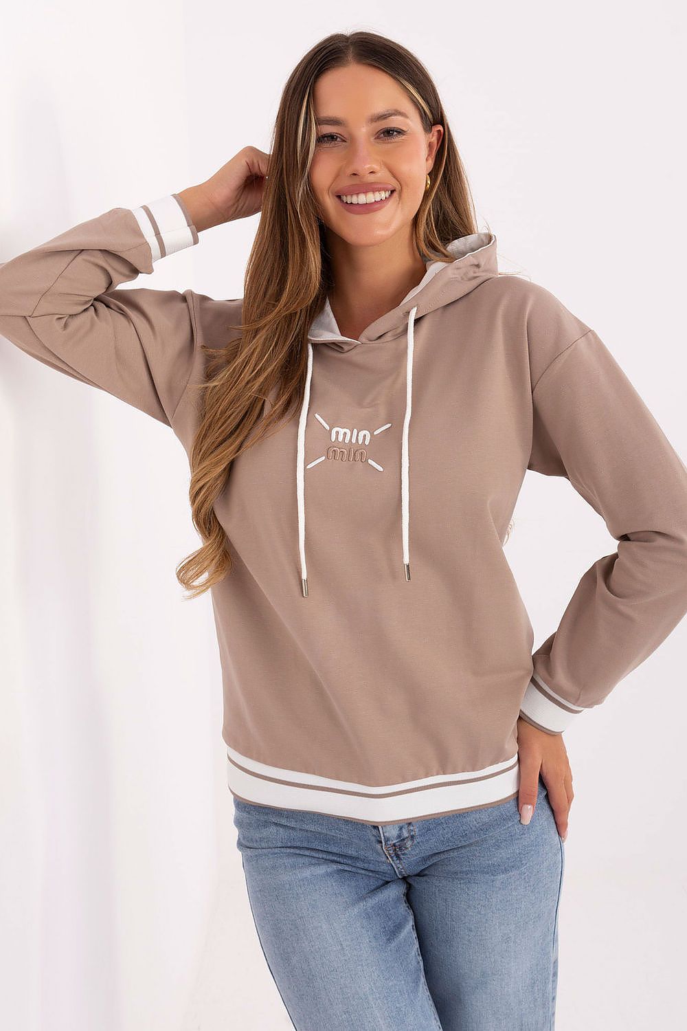 Sweater model 217027 Relevance