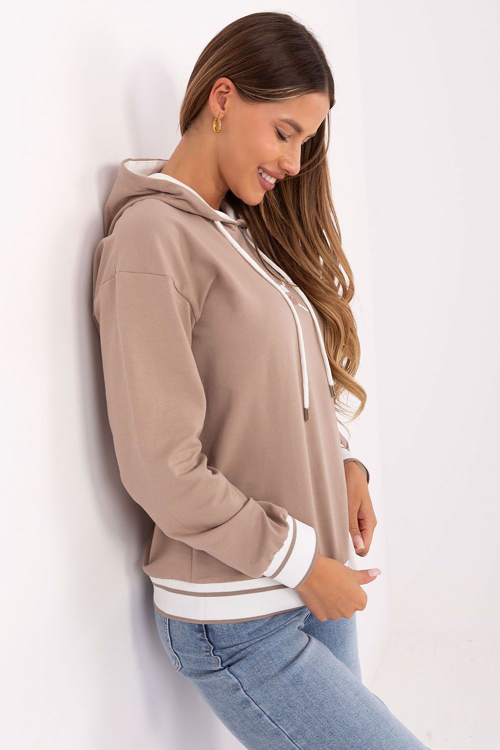 Sweater model 217027 Relevance