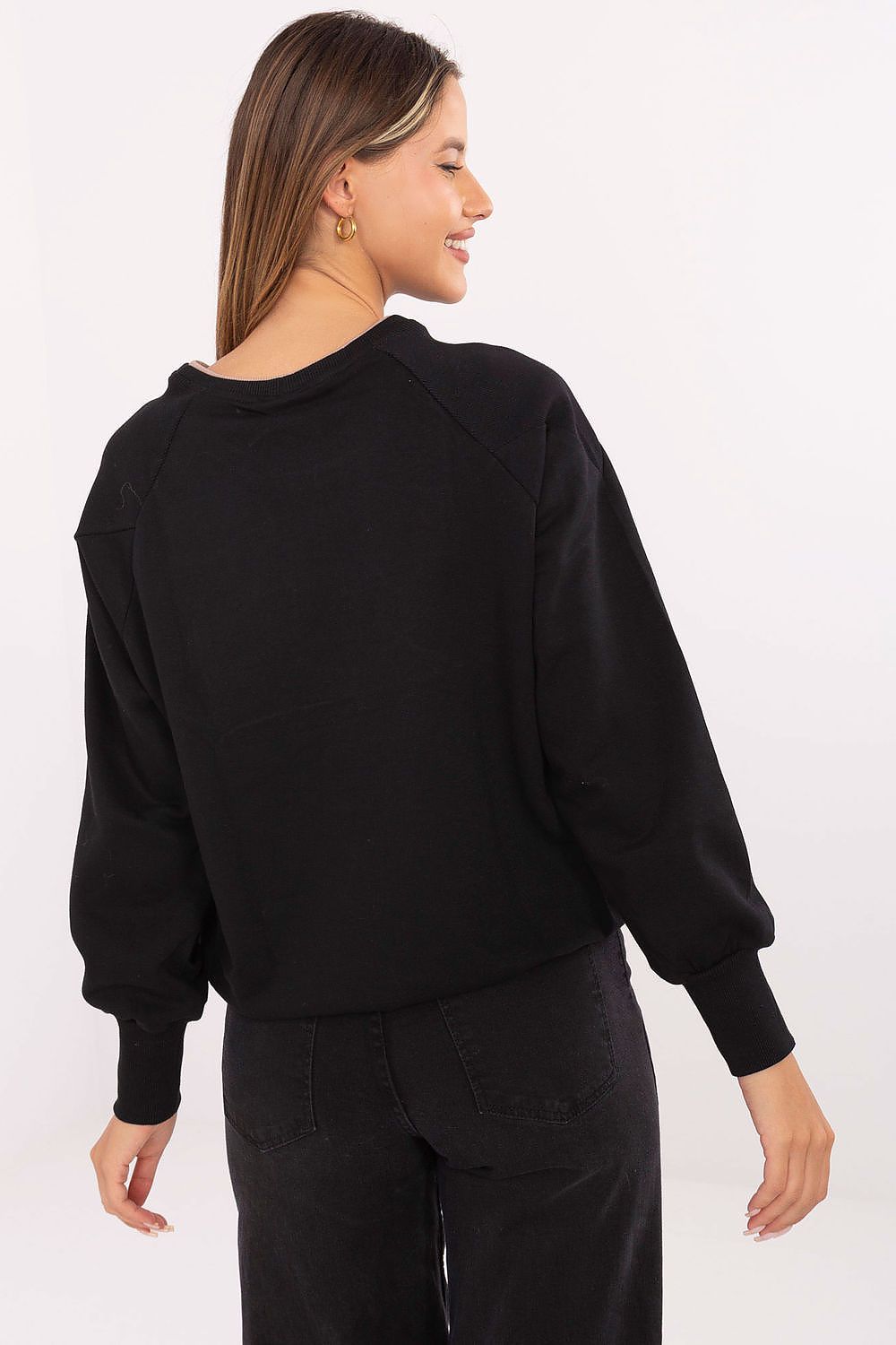 Sweater model 217301 Relevance