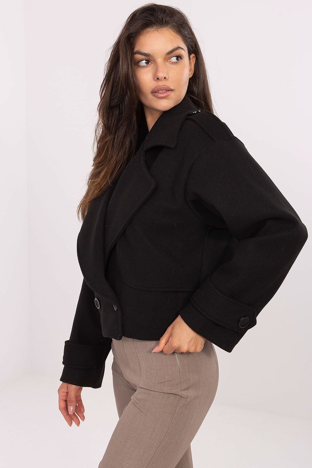 Mantel model 217556 Rue Paris