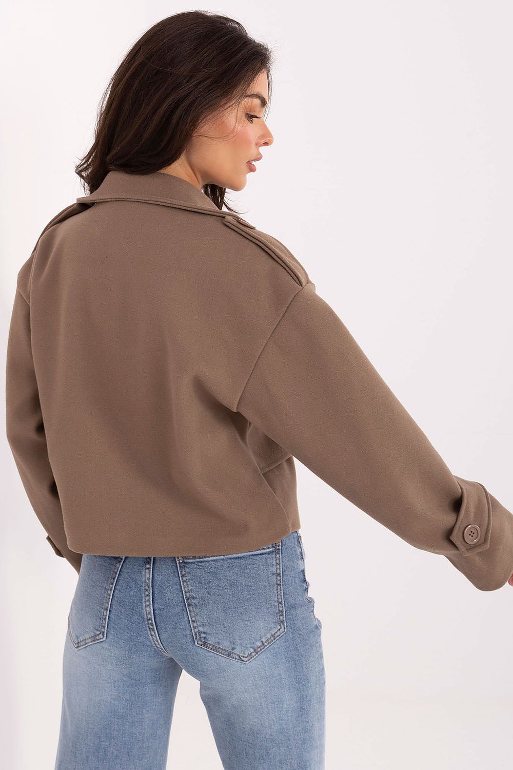 Mantel model 217557 Rue Paris