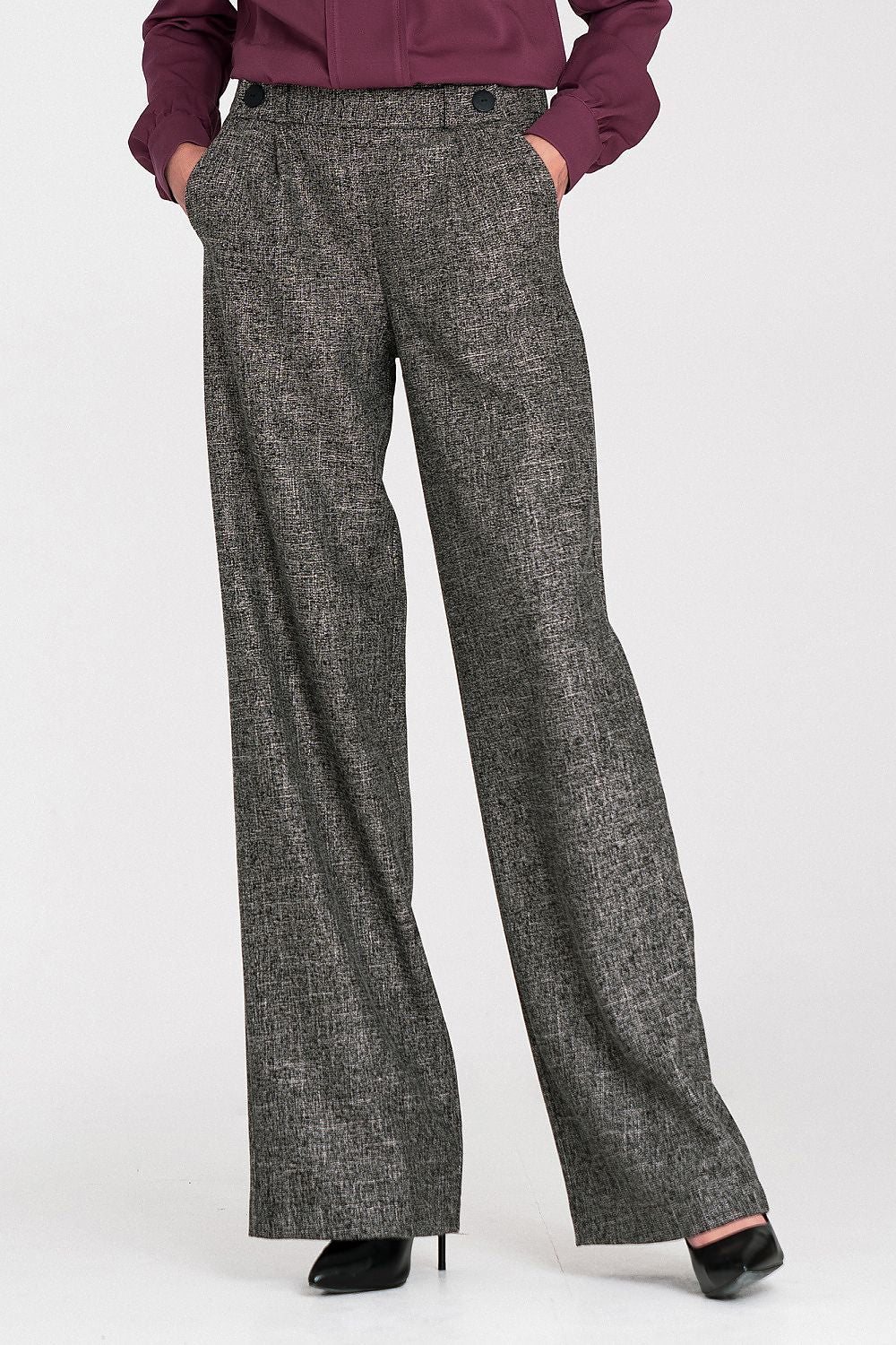 Lange Hose model 217592 Nife