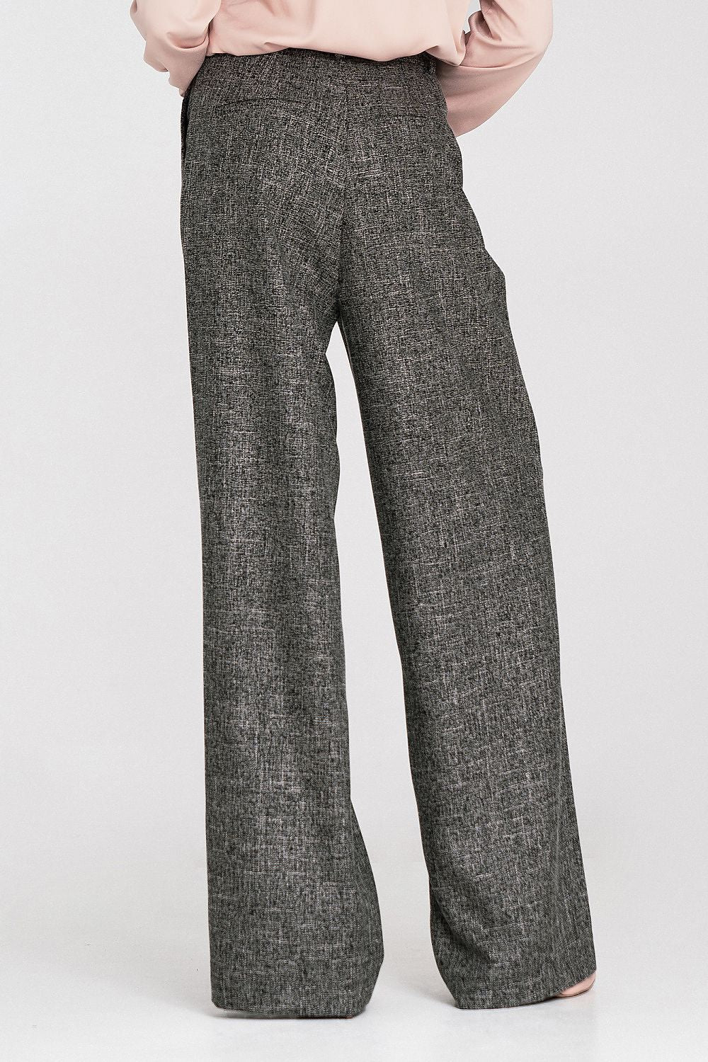 Lange Hose model 217594 Nife