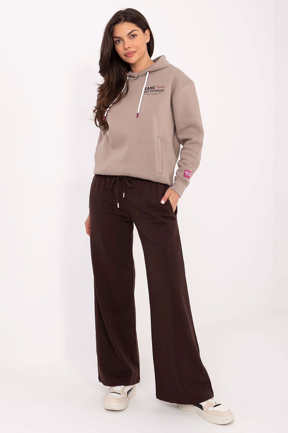 Sportanzug Hosen model 218244 Relevance