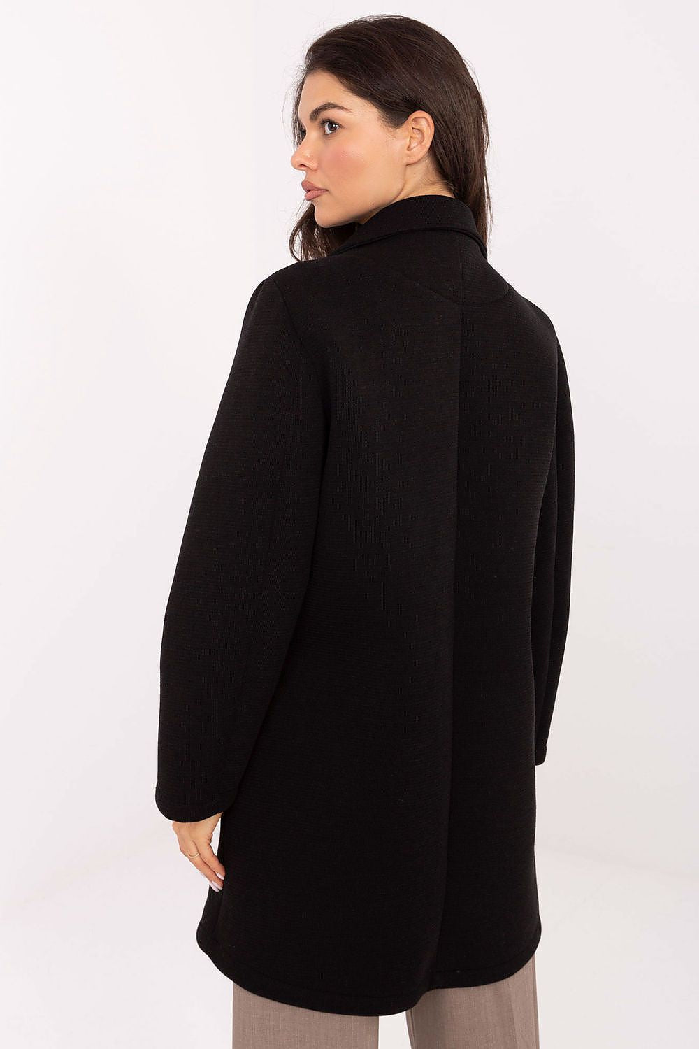 Mantel model 218406 Rue Paris