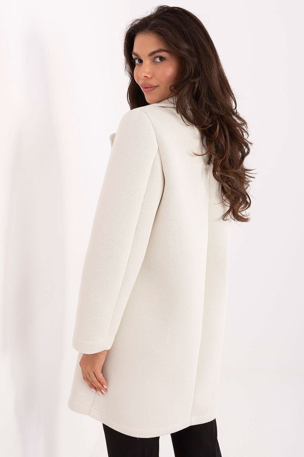 Mantel model 218407 Rue Paris