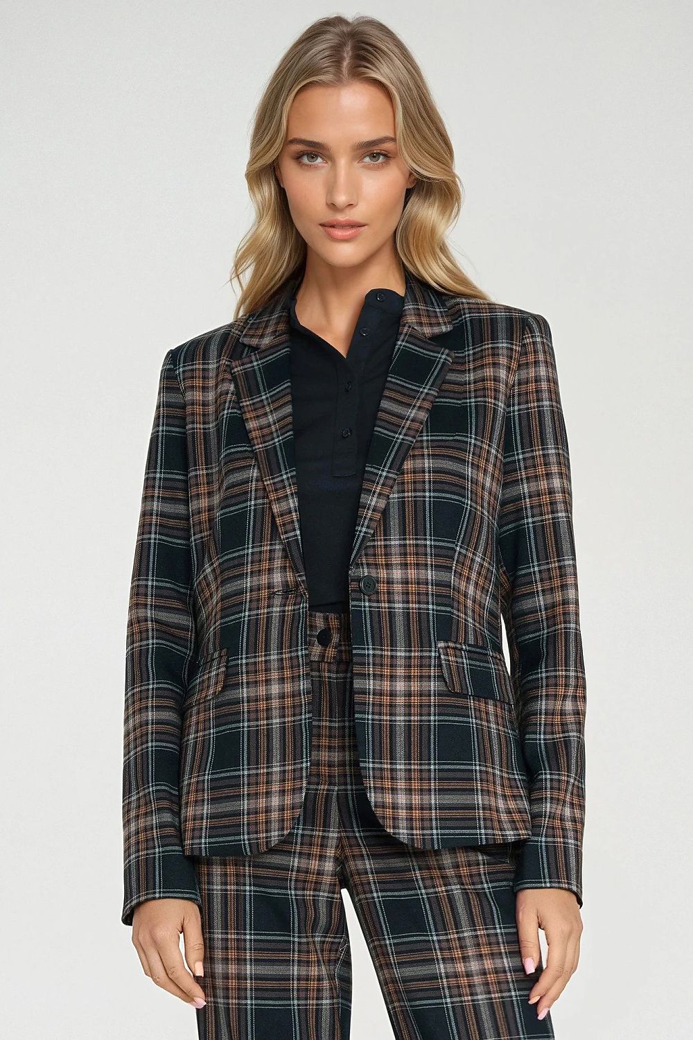 Jacke model 218891 Nife