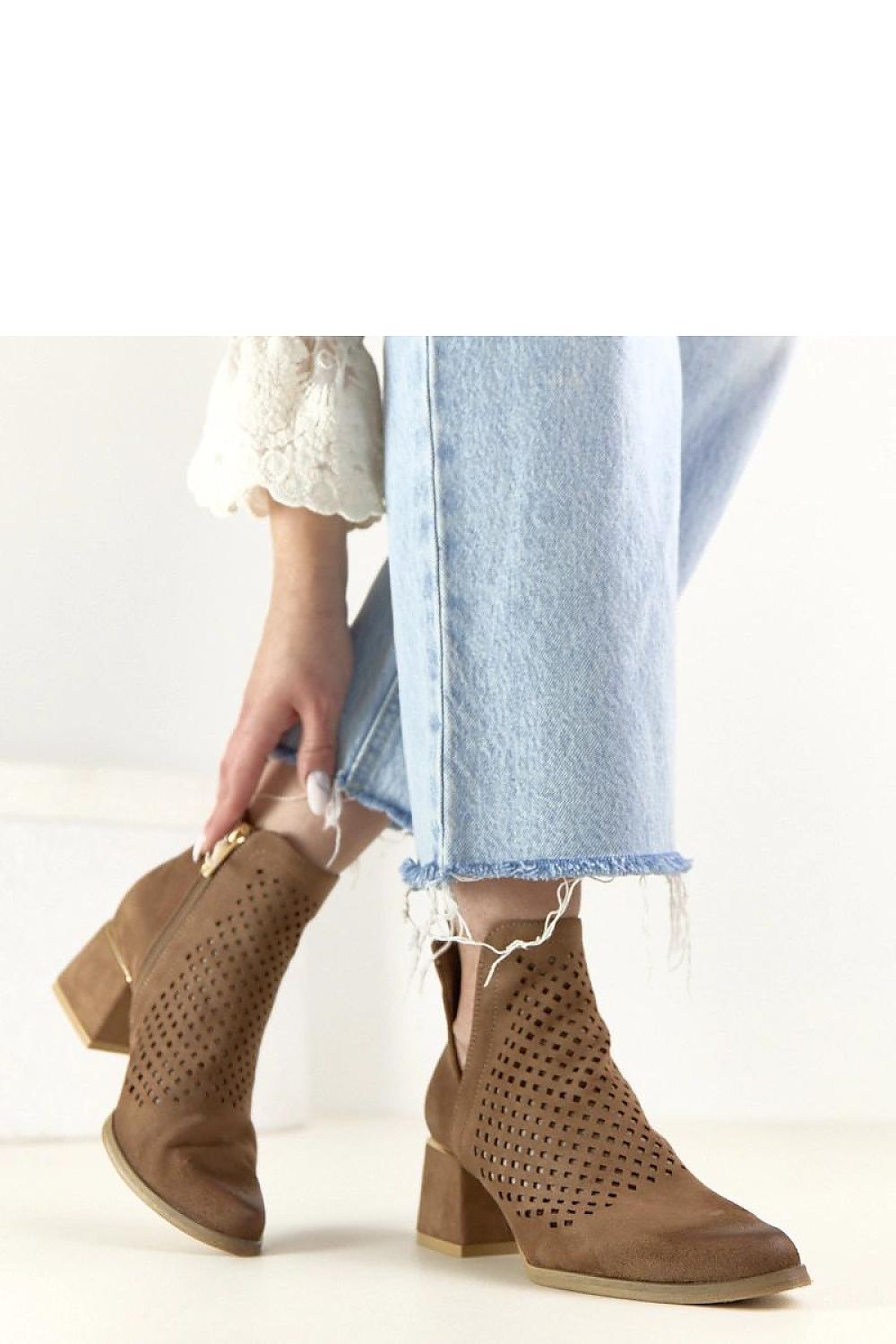 Stiefeletten mit Absatz model 224953 Solea